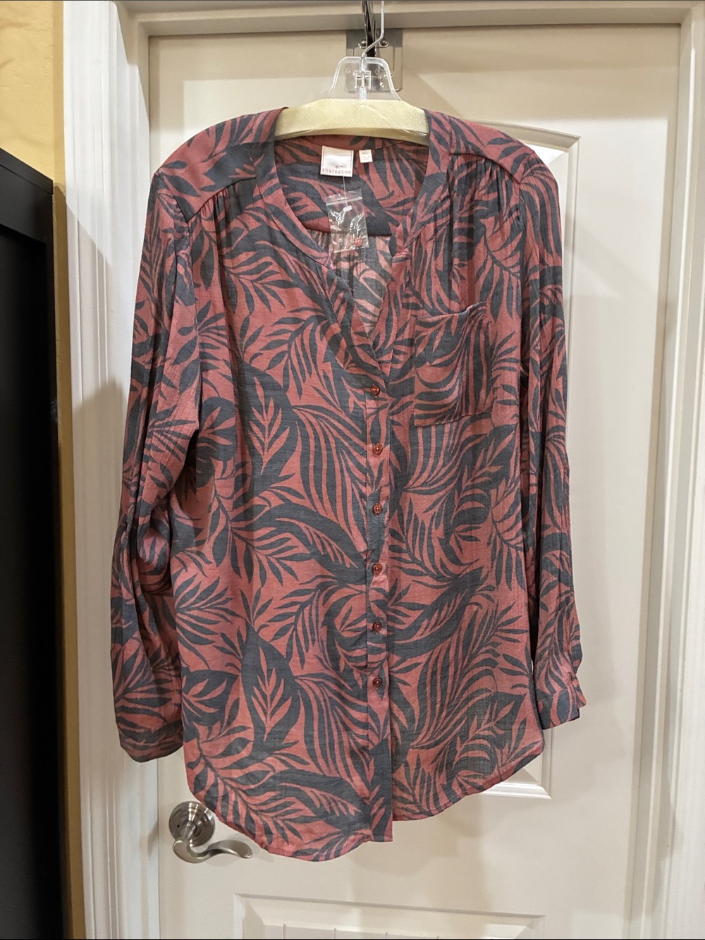 Sharagano Pink and Gray Leaf-Print Button Down Shirt